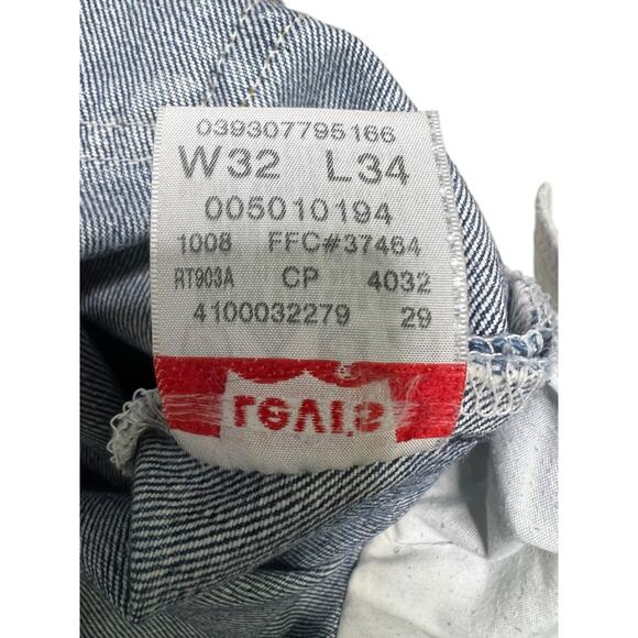 Vintage 2000’s LEVIS 501 Button-Fly Jeans - Medium Wash Faded - 32X34 - Picture 9 of 10